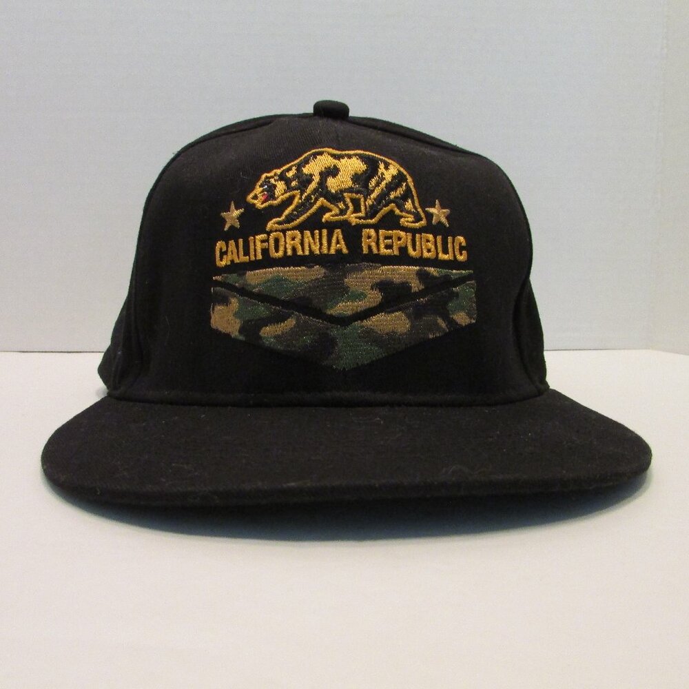 California Republic Rue 21 Hat SnapBack Black & Gold Bear Camo